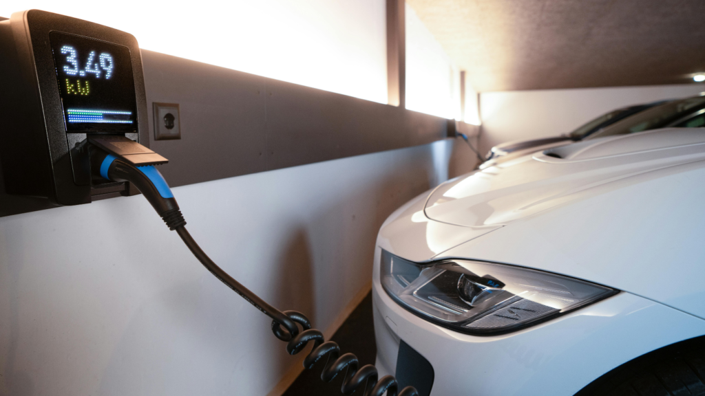 Charger Mobil Listrik Berapa Watt